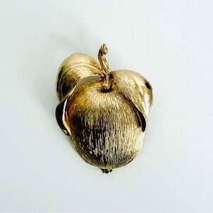 1960s Gold Tone Apple Brooch Pendant Textured Fruit Pin Dual Wear Retro Jewelry